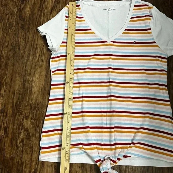 Tommy Hilfiger tee shirt - Picture 5 of 6